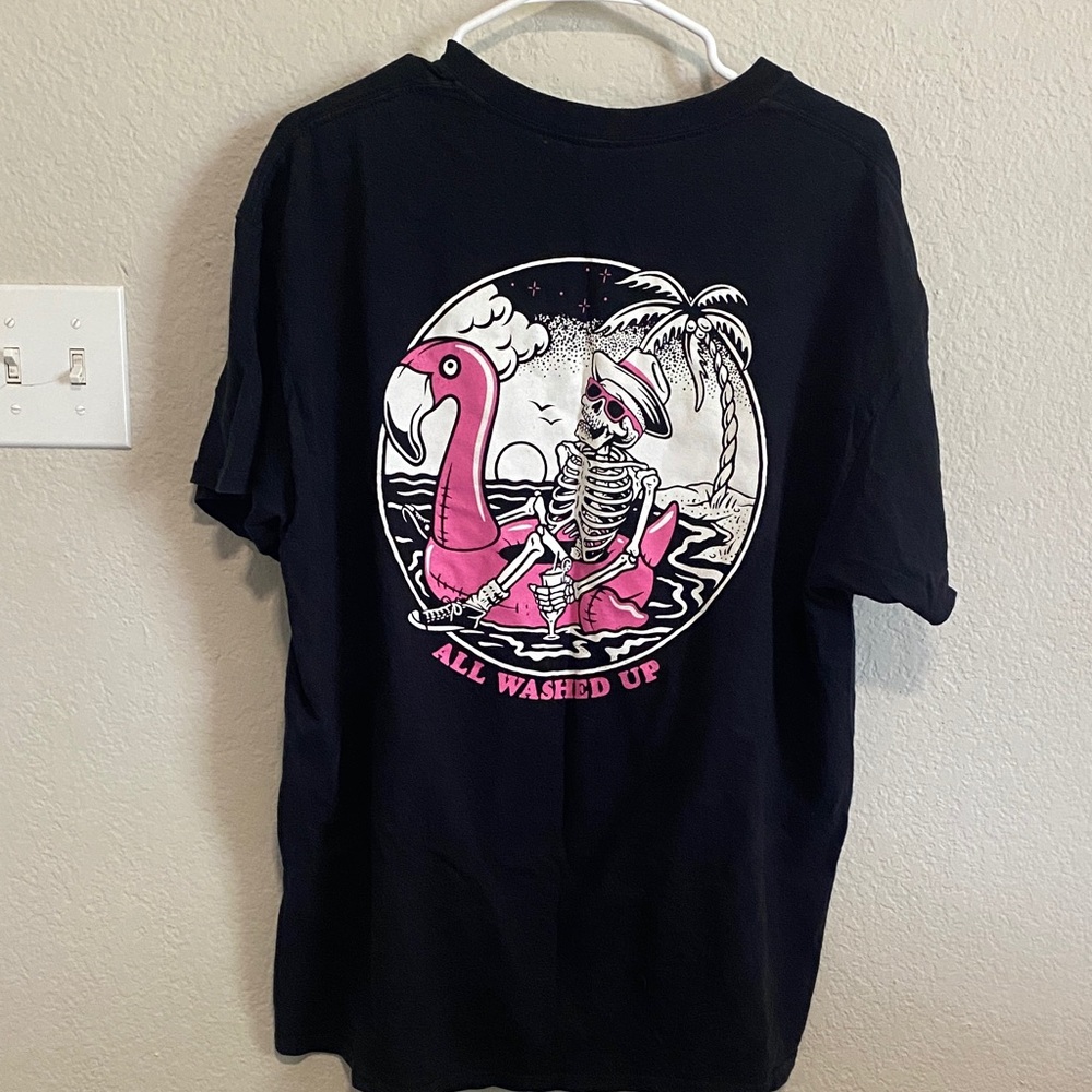 Retrofit Black Crewneck Tee with White Interior Print